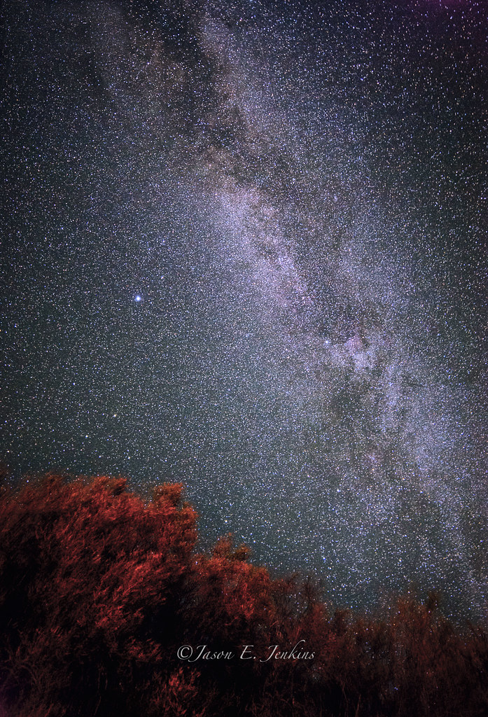 What is Airglow? The Simple Science Behind This Phenomenon